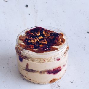 słoik pralina orzech laskowy-konfitura wiśniowa