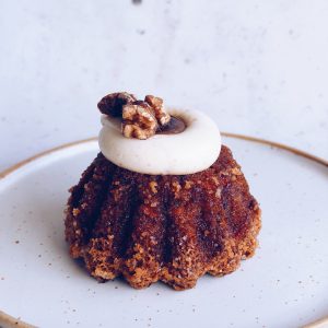 Ciasto marchewkowe | Cream cheese- muscovado -orzech włoski